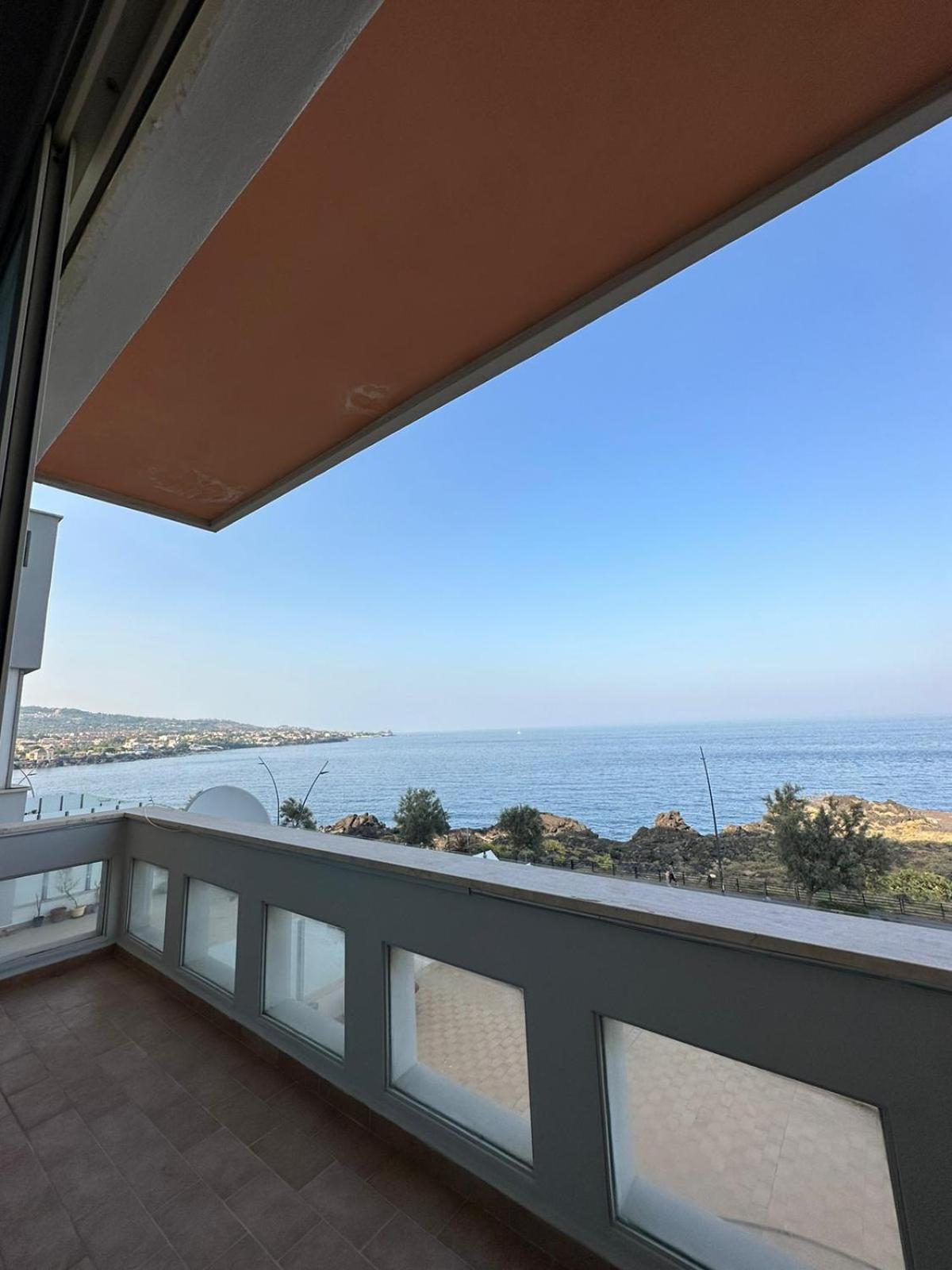 Perla Marina Sea View Apartment Katania Zewnętrze zdjęcie