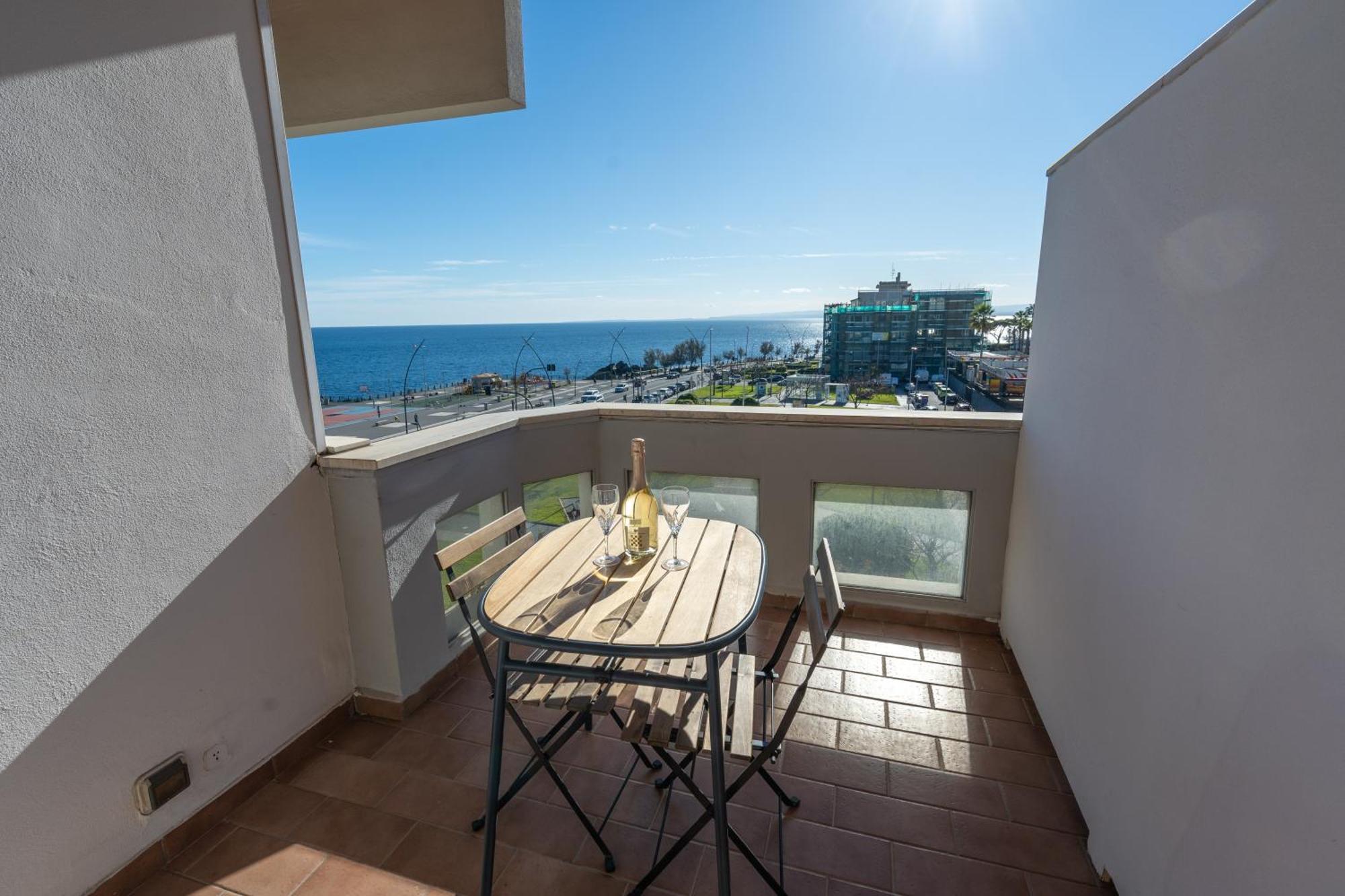 Perla Marina Sea View Apartment Katania Zewnętrze zdjęcie