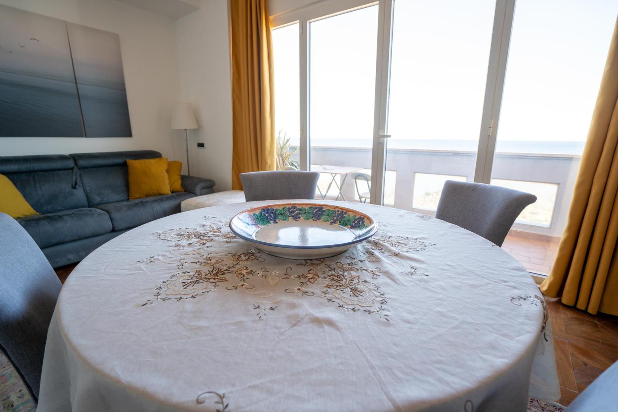 Perla Marina Sea View Apartment Katania Zewnętrze zdjęcie