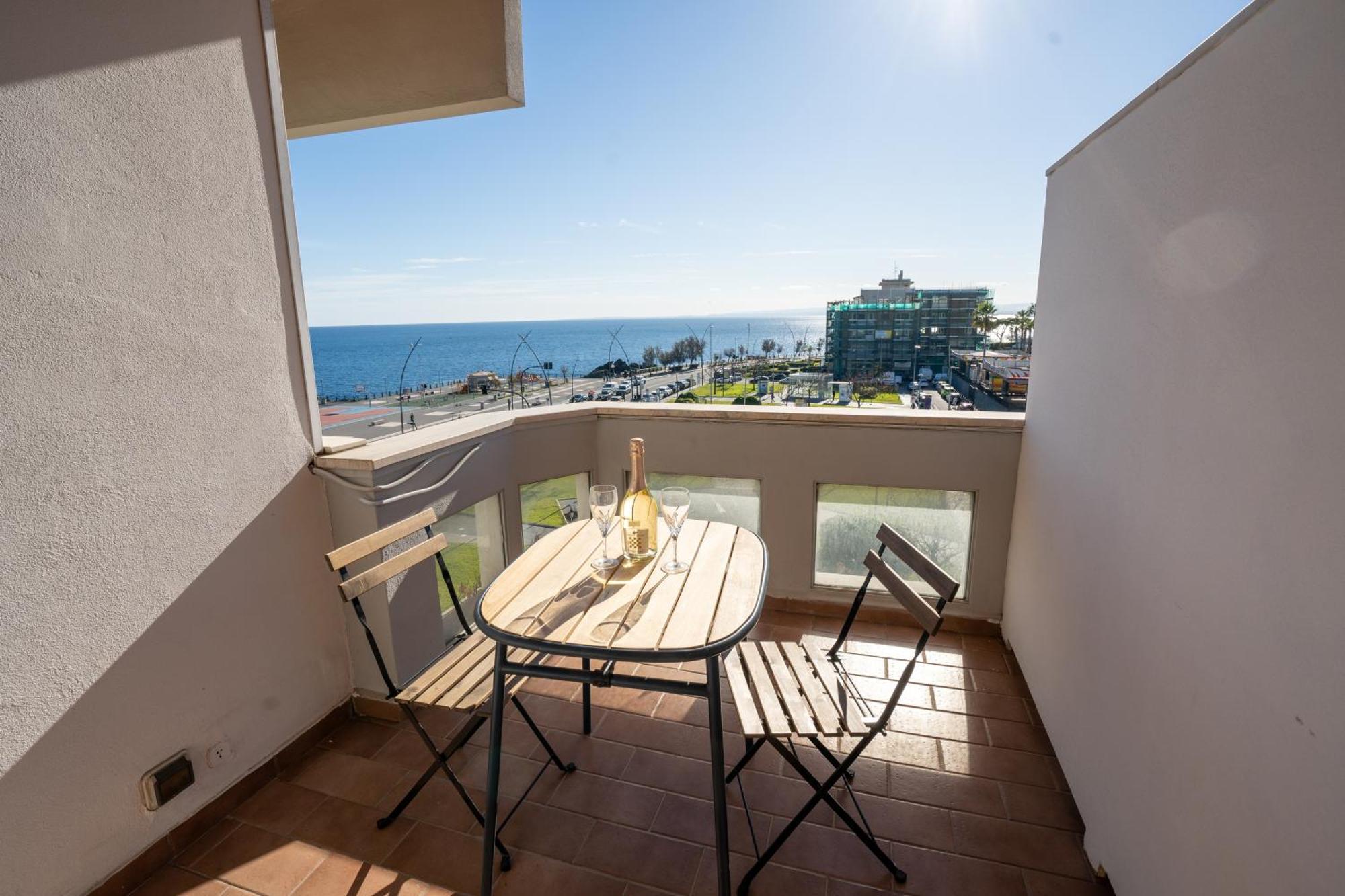Perla Marina Sea View Apartment Katania Zewnętrze zdjęcie